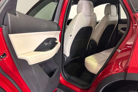 Jaguar E-Pace 2.0 D180 R-Dynamic S SUV 5dr Diesel Auto AWD Euro 6 (s/s) (180 ps) 54