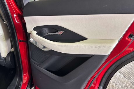 Jaguar E-Pace 2.0 D180 R-Dynamic S SUV 5dr Diesel Auto AWD Euro 6 (s/s) (180 ps) 44