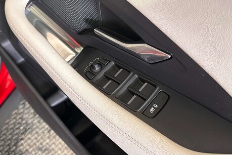 Jaguar E-Pace 2.0 D180 R-Dynamic S SUV 5dr Diesel Auto AWD Euro 6 (s/s) (180 ps) 11