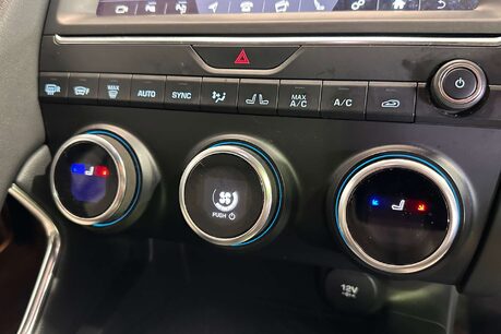 Jaguar E-Pace 2.0 D180 R-Dynamic S SUV 5dr Diesel Auto AWD Euro 6 (s/s) (180 ps) 37