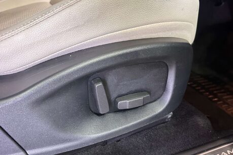 Jaguar E-Pace 2.0 D180 R-Dynamic S SUV 5dr Diesel Auto AWD Euro 6 (s/s) (180 ps) 14