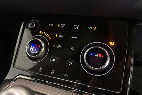 Land Rover Range Rover Evoque 2.0 D150 R-Dynamic S SUV 5dr Diesel Manual FWD Euro 6 (s/s) (150 ps) 37