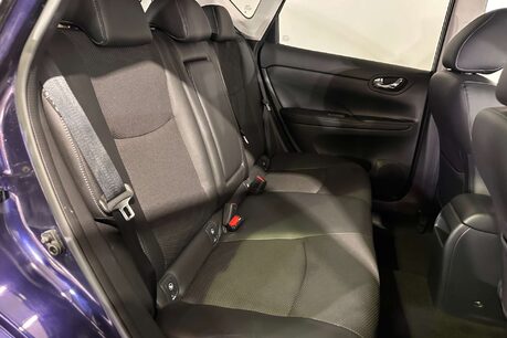 Nissan Pulsar 1.2 DIG-T N-Connecta Style Hatchback 5dr Petrol Manual Euro 6 (s/s) (115 ps 37