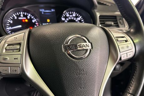 Nissan Pulsar 1.2 DIG-T N-Connecta Style Hatchback 5dr Petrol Manual Euro 6 (s/s) (115 ps 21