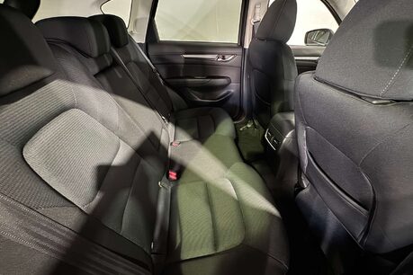 Mazda CX-5 2.2 SKYACTIV-D SE-L Nav SUV 5dr Diesel Auto 4WD Euro 6 (s/s) (150 ps) 44