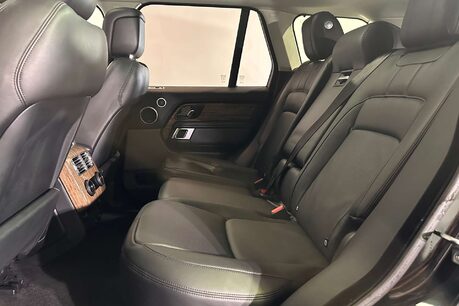 Land Rover Range Rover 3.0 SD V6 Vogue SUV 5dr Diesel Auto 4WD Euro 6 (s/s) (275 ps) 71