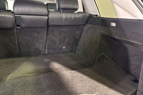 Land Rover Range Rover 3.0 SD V6 Vogue SUV 5dr Diesel Auto 4WD Euro 6 (s/s) (275 ps) 66