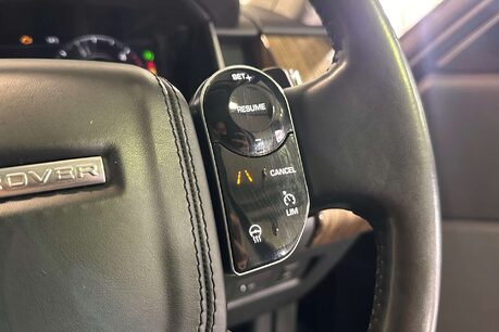 Land Rover Range Rover 3.0 SD V6 Vogue SUV 5dr Diesel Auto 4WD Euro 6 (s/s) (275 ps) 23