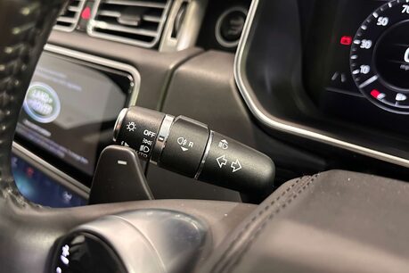 Land Rover Range Rover 3.0 SD V6 Vogue SUV 5dr Diesel Auto 4WD Euro 6 (s/s) (275 ps) 27