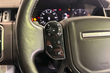 Land Rover Range Rover 3.0 SD V6 Vogue SUV 5dr Diesel Auto 4WD Euro 6 (s/s) (275 ps) 24
