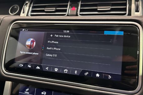 Land Rover Range Rover 3.0 SD V6 Vogue SUV 5dr Diesel Auto 4WD Euro 6 (s/s) (275 ps) 37