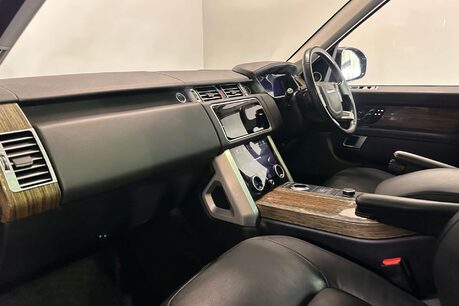 Land Rover Range Rover 3.0 SD V6 Vogue SUV 5dr Diesel Auto 4WD Euro 6 (s/s) (275 ps) 77