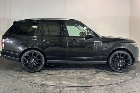Land Rover Range Rover 3.0 SD V6 Vogue SUV 5dr Diesel Auto 4WD Euro 6 (s/s) (275 ps) 8
