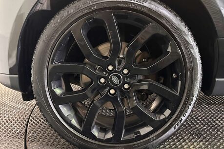 Land Rover Range Rover 3.0 SD V6 Vogue SUV 5dr Diesel Auto 4WD Euro 6 (s/s) (275 ps) 79