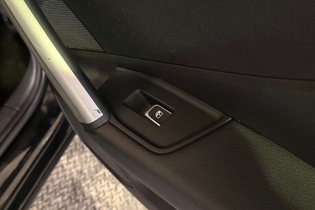 Audi Q2 1.0 TFSI 30 Sport SUV 5dr Petrol Manual Euro 6 (s/s) (110 ps) 52