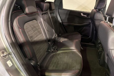 Ford Kuga 2.5 EcoBoost Duratec 14.4kWh ST-Line SUV 5dr Petrol Plug-in Hybrid CVT Euro 44