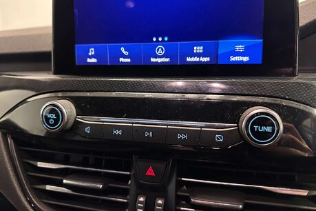 Ford Kuga 2.5 EcoBoost Duratec 14.4kWh ST-Line SUV 5dr Petrol Plug-in Hybrid CVT Euro 33