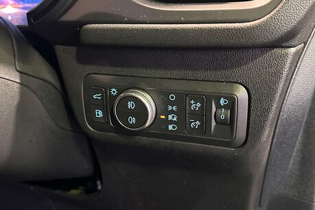 Ford Kuga 2.5 EcoBoost Duratec 14.4kWh ST-Line SUV 5dr Petrol Plug-in Hybrid CVT Euro 17