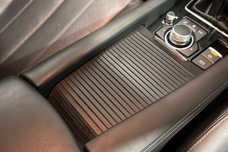 Mazda 6 2.0 SKYACTIV-G Sport Nav+ Tourer 5dr Petrol Manual Euro 6 (s/s) (165 ps) 39