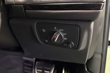 Audi A6 2.0 TDI Black Edition Estate 5dr Diesel S Tronic quattro Euro 6 (s/s) (190  20