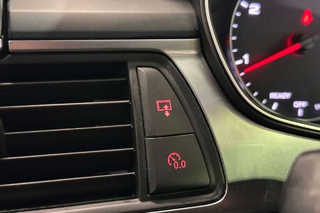 Audi A6 2.0 TDI Black Edition Estate 5dr Diesel S Tronic quattro Euro 6 (s/s) (190  52