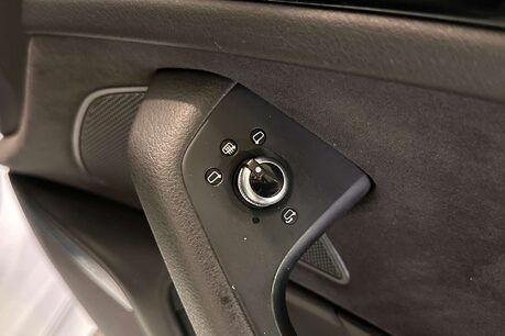 Audi A6 2.0 TDI Black Edition Estate 5dr Diesel S Tronic quattro Euro 6 (s/s) (190  12