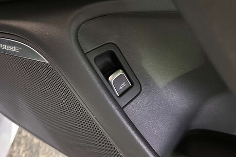 Audi A6 2.0 TDI Black Edition Estate 5dr Diesel S Tronic quattro Euro 6 (s/s) (190  14