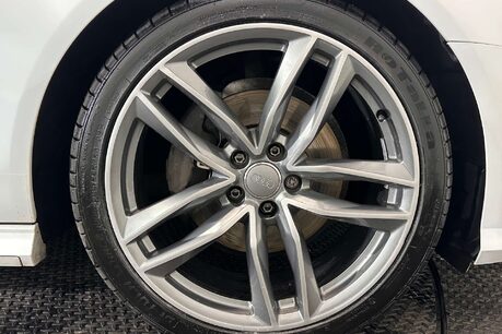 Audi A6 2.0 TDI Black Edition Estate 5dr Diesel S Tronic quattro Euro 6 (s/s) (190  79