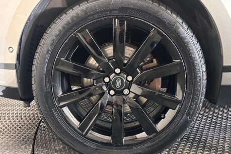 Land Rover Range Rover Velar 3.0 SD6 V6 R-Dynamic HSE SUV 5dr Diesel Auto 4WD Euro 6 (s/s) (300 ps) 65