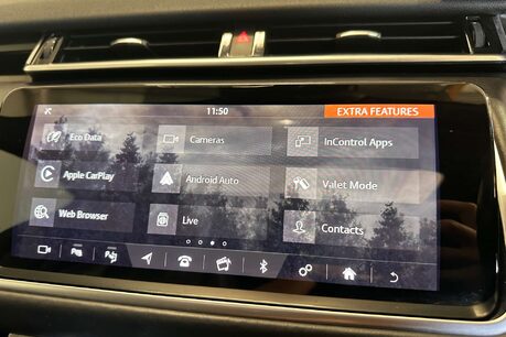 Land Rover Range Rover Velar 3.0 SD6 V6 R-Dynamic HSE SUV 5dr Diesel Auto 4WD Euro 6 (s/s) (300 ps) 30