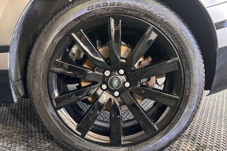 Land Rover Range Rover Velar 3.0 SD6 V6 R-Dynamic HSE SUV 5dr Diesel Auto 4WD Euro 6 (s/s) (300 ps) 64