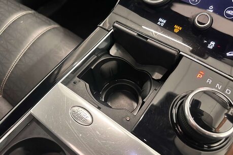 Land Rover Range Rover Velar 3.0 SD6 V6 R-Dynamic HSE SUV 5dr Diesel Auto 4WD Euro 6 (s/s) (300 ps) 41