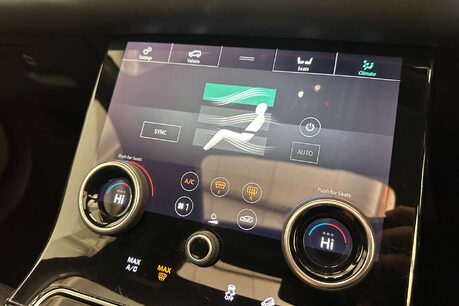 Land Rover Range Rover Velar 3.0 SD6 V6 R-Dynamic HSE SUV 5dr Diesel Auto 4WD Euro 6 (s/s) (300 ps) 39