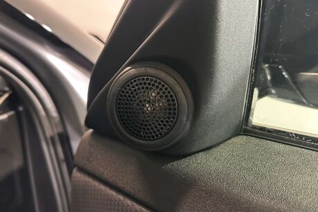 Land Rover Range Rover Evoque 2.0 D150 R-Dynamic S SUV 5dr Diesel Manual FWD Euro 6 (s/s) (150 ps) 12