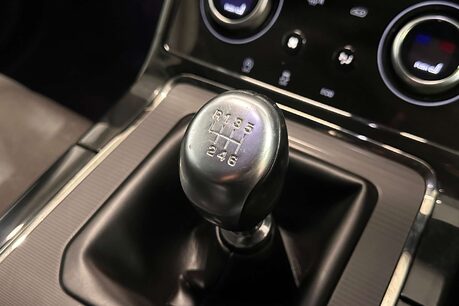 Land Rover Range Rover Evoque 2.0 D150 R-Dynamic S SUV 5dr Diesel Manual FWD Euro 6 (s/s) (150 ps) 34
