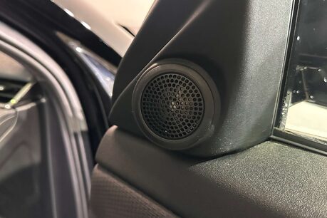 Land Rover Range Rover Evoque 2.0 D180 R-Dynamic S SUV 5dr Diesel Auto 4WD Euro 6 (s/s) (180 ps) 12