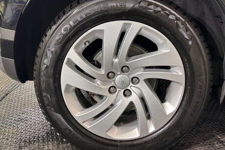 Land Rover Range Rover Evoque 2.0 D180 R-Dynamic S SUV 5dr Diesel Auto 4WD Euro 6 (s/s) (180 ps) 59