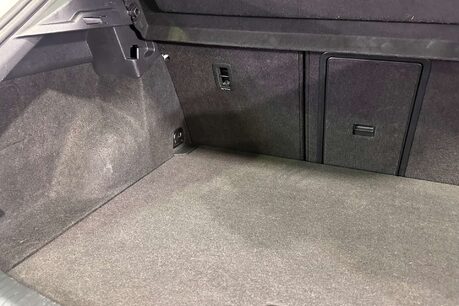 Volkswagen T-Roc 2.0 TSI SEL SUV 5dr Petrol DSG 4Motion Euro 6 (s/s) (190 ps) 47