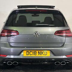 Volkswagen Golf 2.0 TSI R Hatchback 3dr Petrol DSG 4Motion Euro 6 (s/s) (310 ps) 6
