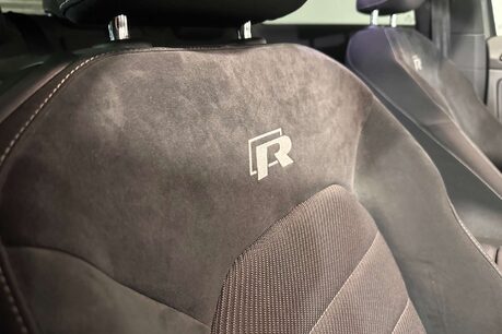 Volkswagen Golf 2.0 TSI R Hatchback 3dr Petrol DSG 4Motion Euro 6 (s/s) (310 ps) 14