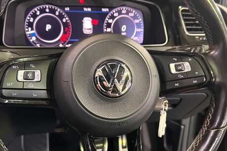 Volkswagen Golf 2.0 TSI R Hatchback 3dr Petrol DSG 4Motion Euro 6 (s/s) (310 ps) 20
