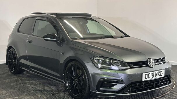 Volkswagen Golf 2.0 TSI R Hatchback 3dr Petrol DSG 4Motion Euro 6 (s/s) (310 ps) Service History