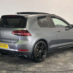 Volkswagen Golf 2.0 TSI R Hatchback 3dr Petrol DSG 4Motion Euro 6 (s/s) (310 ps) 7