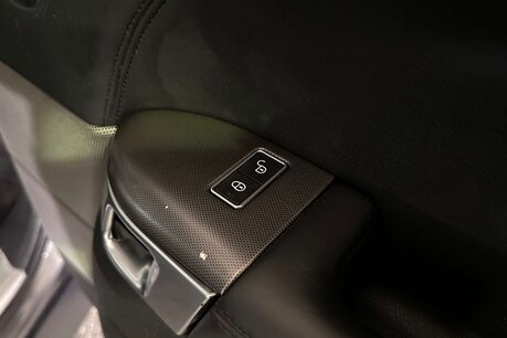 Land Rover Range Rover Sport 3.0 SD V6 HSE Dynamic SUV 5dr Diesel Auto 4WD Euro 6 (s/s) (306 ps) 41