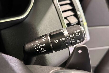 Land Rover Range Rover Sport 3.0 SD V6 HSE Dynamic SUV 5dr Diesel Auto 4WD Euro 6 (s/s) (306 ps) 22