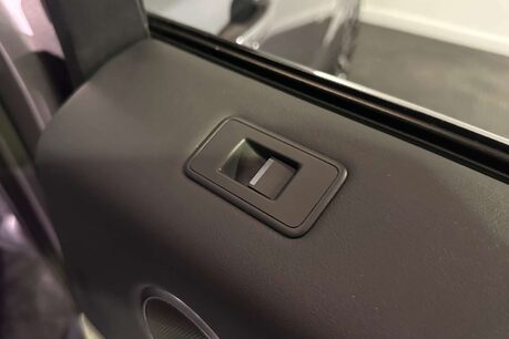 Land Rover Range Rover Sport 3.0 SD V6 HSE Dynamic SUV 5dr Diesel Auto 4WD Euro 6 (s/s) (306 ps) 42