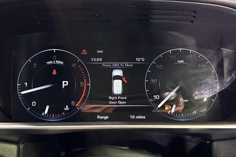 Land Rover Range Rover Sport 3.0 SD V6 HSE Dynamic SUV 5dr Diesel Auto 4WD Euro 6 (s/s) (306 ps) 24