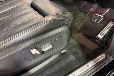 BMW X5 3.0 30d M Sport SUV 5dr Diesel Auto xDrive Euro 6 (s/s) (265 ps) 19