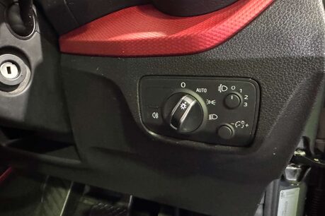 Audi Q2 1.6 TDI 30 Sport SUV 5dr Diesel S Tronic Euro 6 (s/s) (116 ps) 17