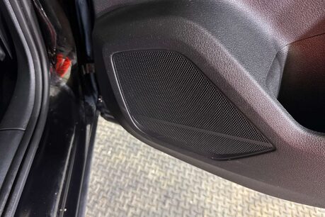 Audi Q2 1.5 TFSI CoD 35 Sport SUV 5dr Petrol Manual Euro 6 (s/s) (150 ps) 43